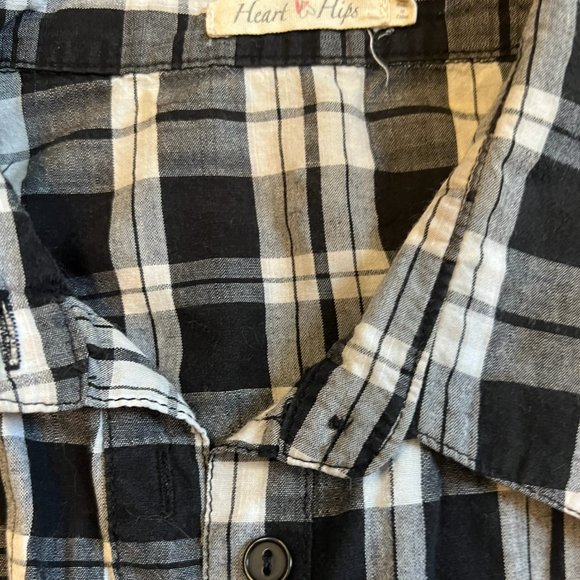 Plaid Top - Picture 3 of 3